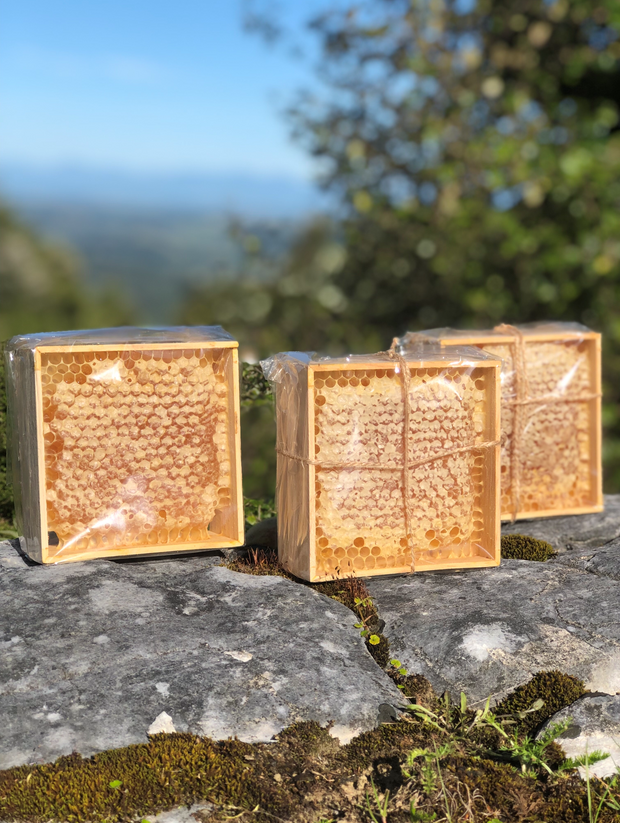 Wooden Section Package. 4-Section Frame