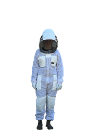 3 Layer Ventilated Bee Suit (Front Pose)